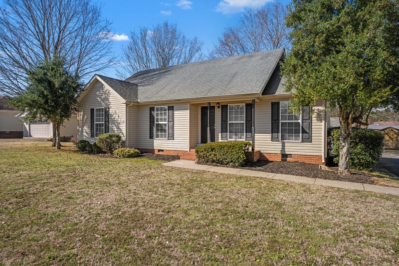 3227 Westbrook Dr, Murfreesboro, TN 37130