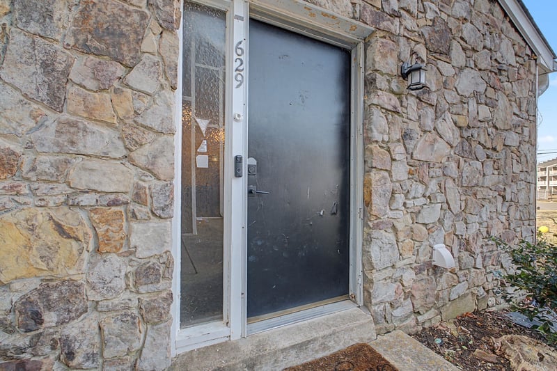 629 Rockwood Dr, Hermitage, TN 37076