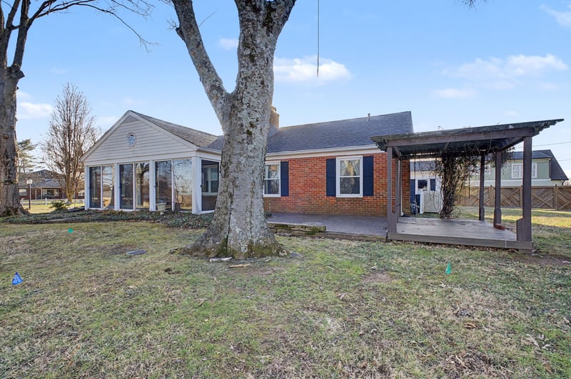 200 16th St, Old Hickory, TN 37138