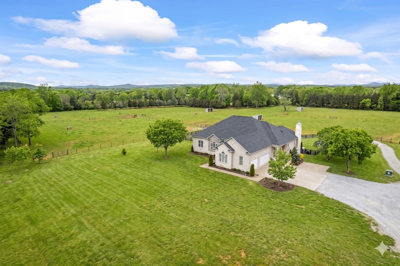 351 Barlow Ln, Lascassas, TN 37085