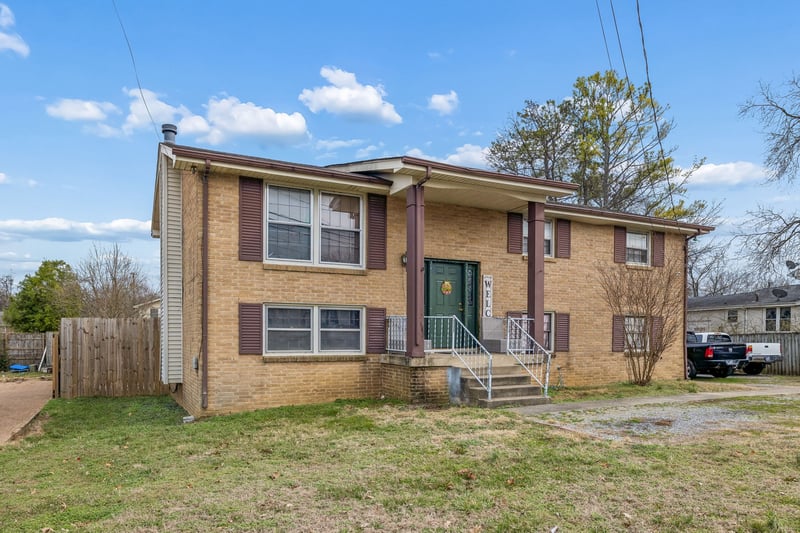 512 Rural Hill Rd, Nashville, TN 37217