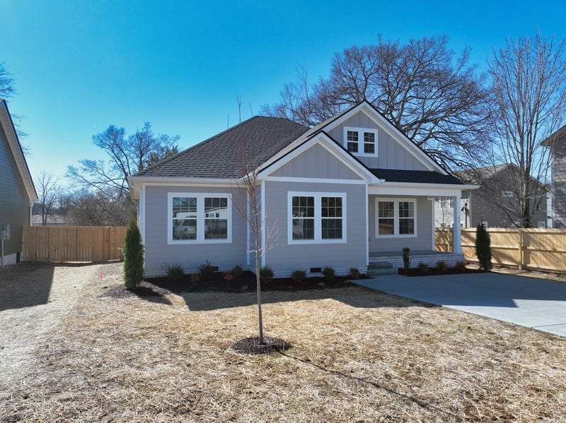 93 Plumlee Dr, Hendersonville, TN 37075