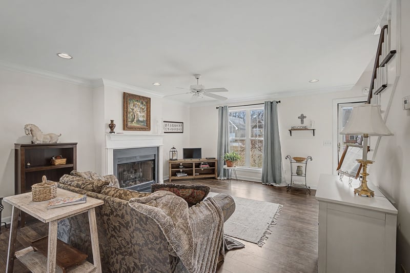 21 Anton Ct, Nashville, TN 37211