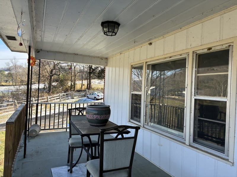 11 Stonewall Hwy, Carthage, TN 37030