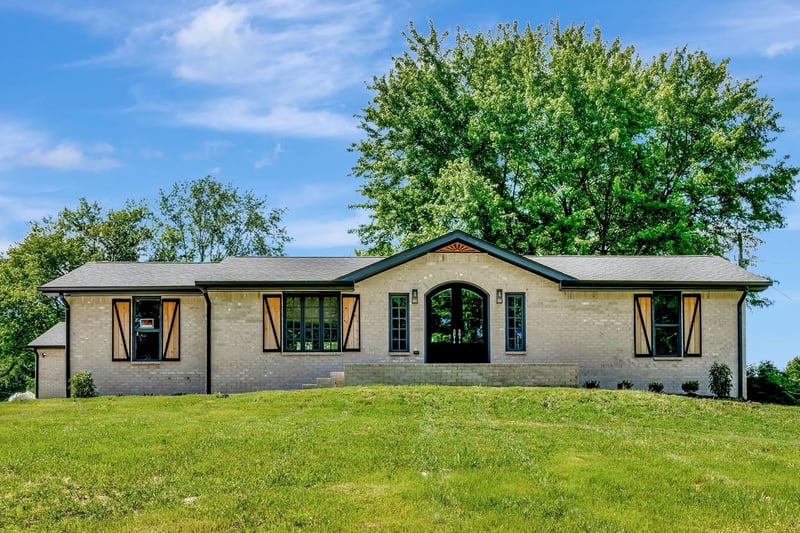 120 E Boiling Springs Rd, Portland, TN 37148