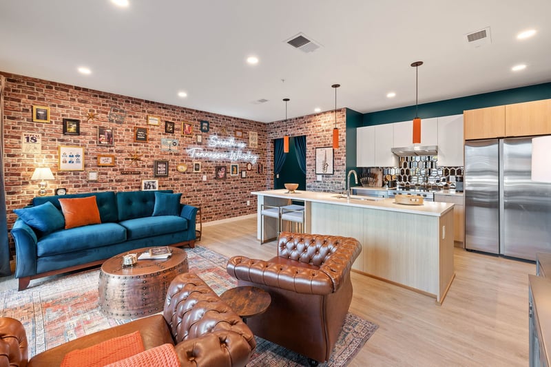 635 7th Ave #517, Nashville, TN 37203