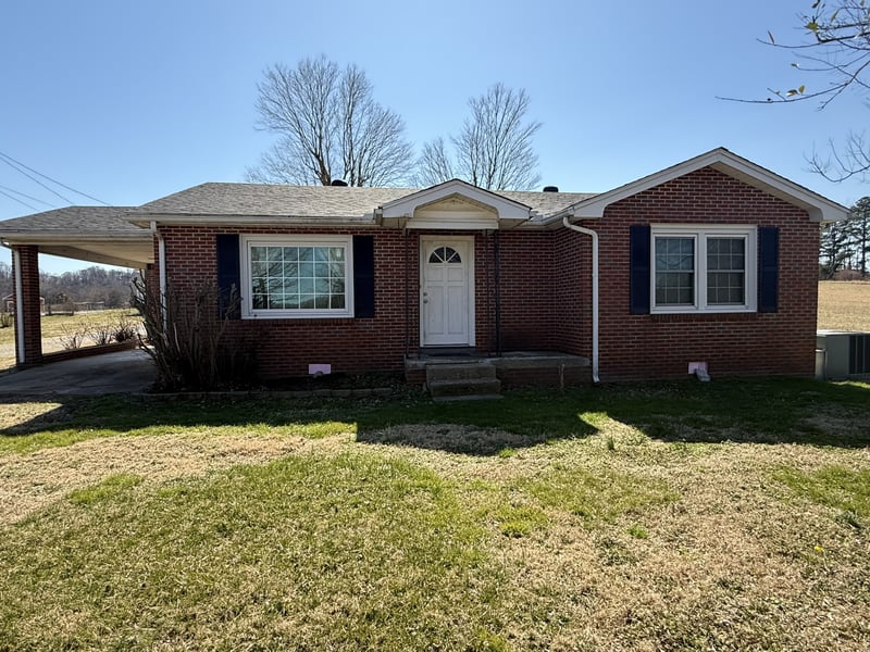 1353 Highway 70 , Kingston Springs, TN 37082