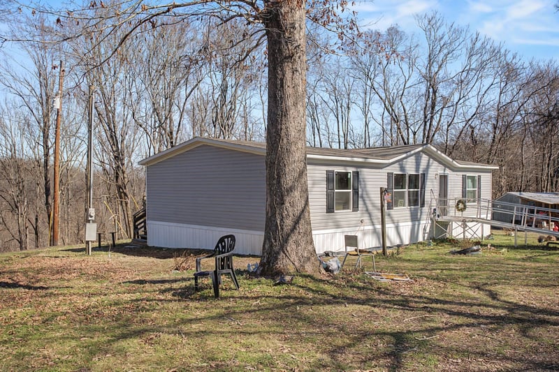 5076 Southpoint Ridge Rd, Hampshire, TN 38461