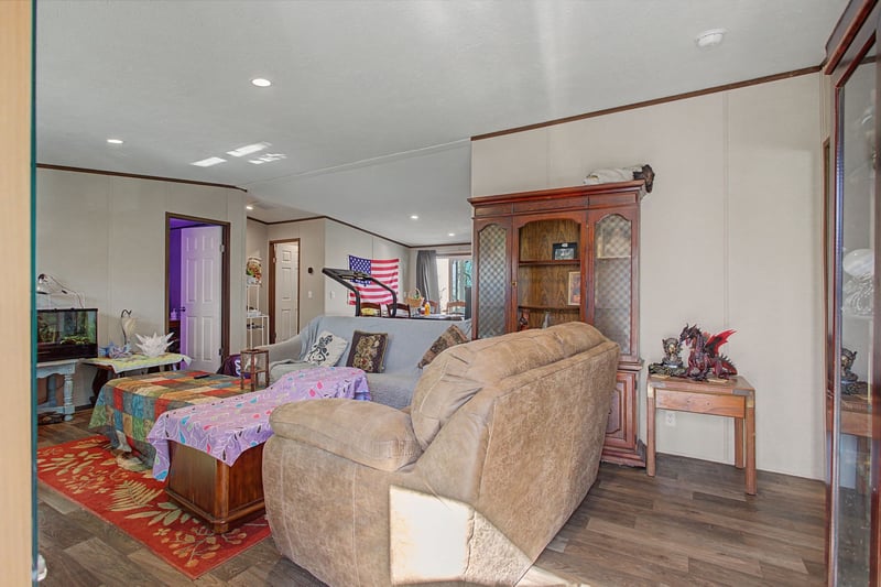 5076 Southpoint Ridge Rd, Hampshire, TN 38461