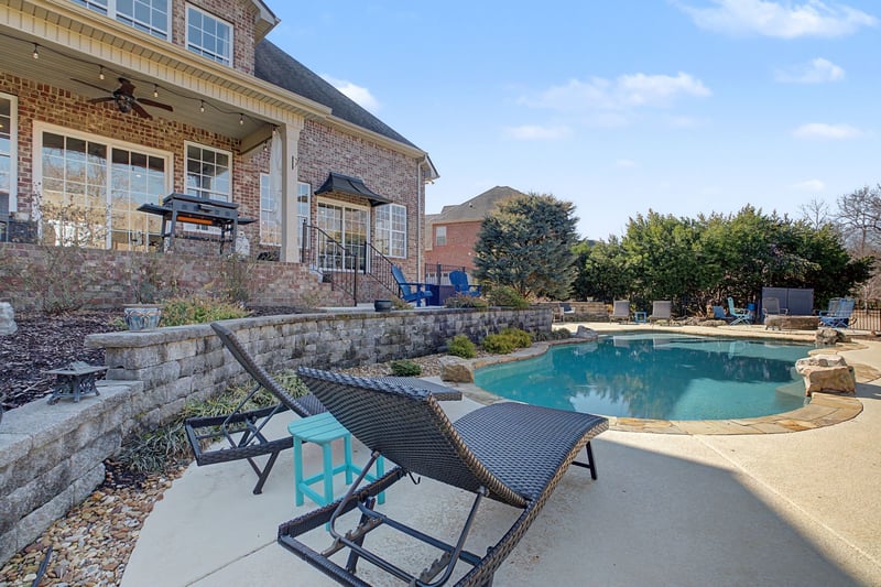 427 Creekview Dr, Murfreesboro, TN 37128