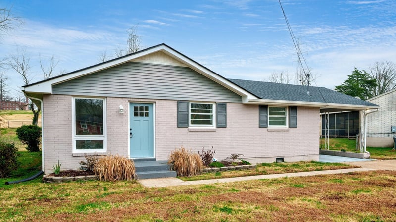 3228 Cloverwood Dr, Nashville, TN 37214