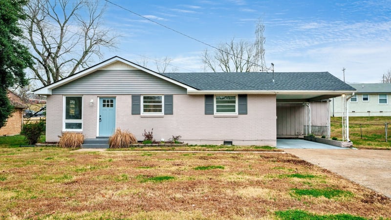 3228 Cloverwood Dr, Nashville, TN 37214