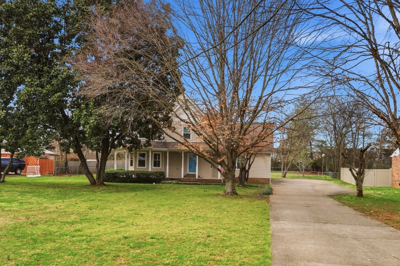 217 Sutton Hill Ct, Smyrna, TN 37167