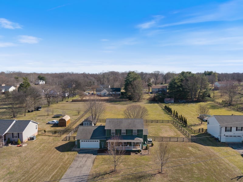 439 White Oak Trl, Spring Hill, TN 37174