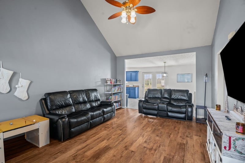 3228 Carol Ln, Cross Plains, TN 37049