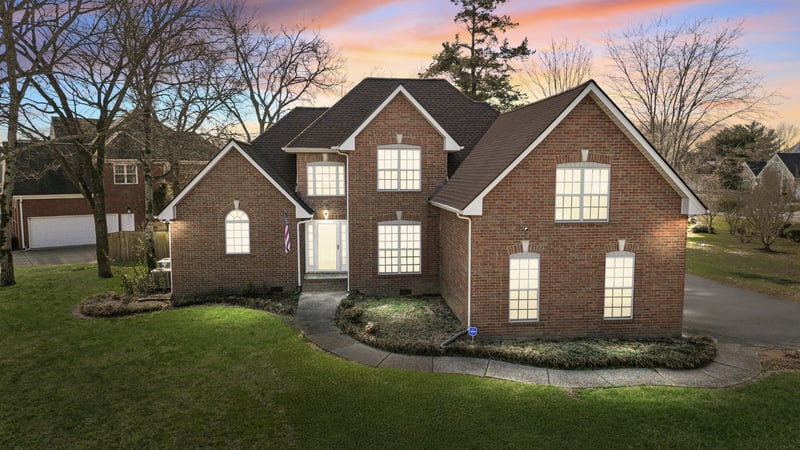 2240 Woodridge Trl, Murfreesboro, TN 37130