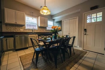 905 11th Ave, Nashville, TN 37208