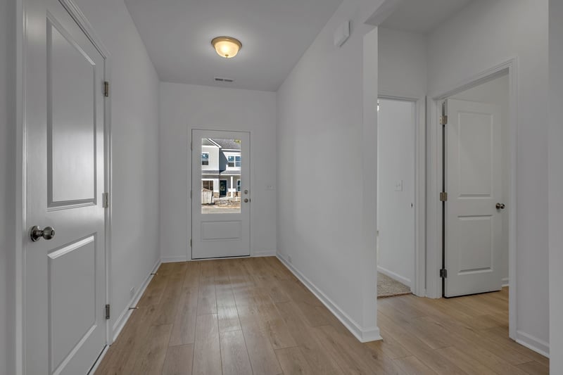 400 Stratford Station Dr, Lebanon, TN 37087