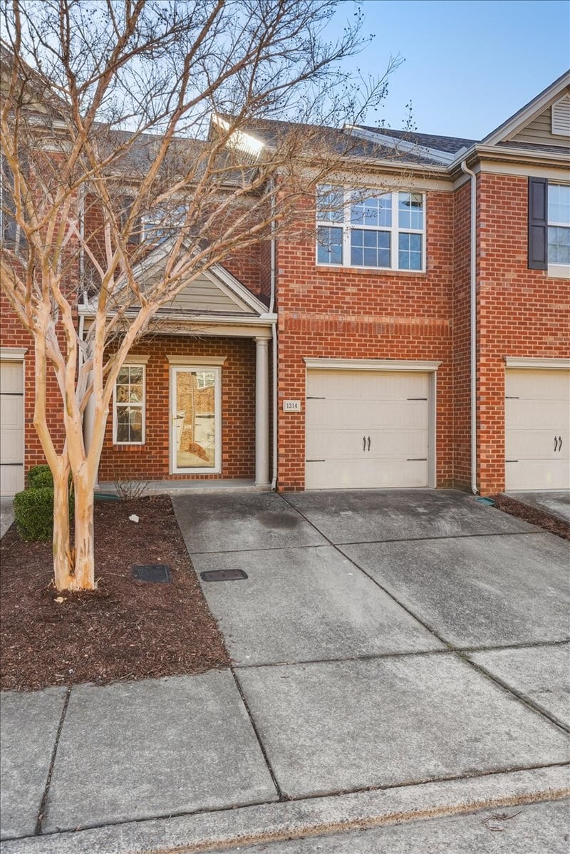 1314 Crown Point Pl, Nashville, TN 37211