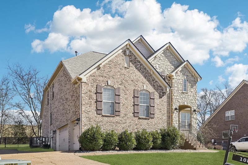 108 Tipperton Ct, Gallatin, TN 37066