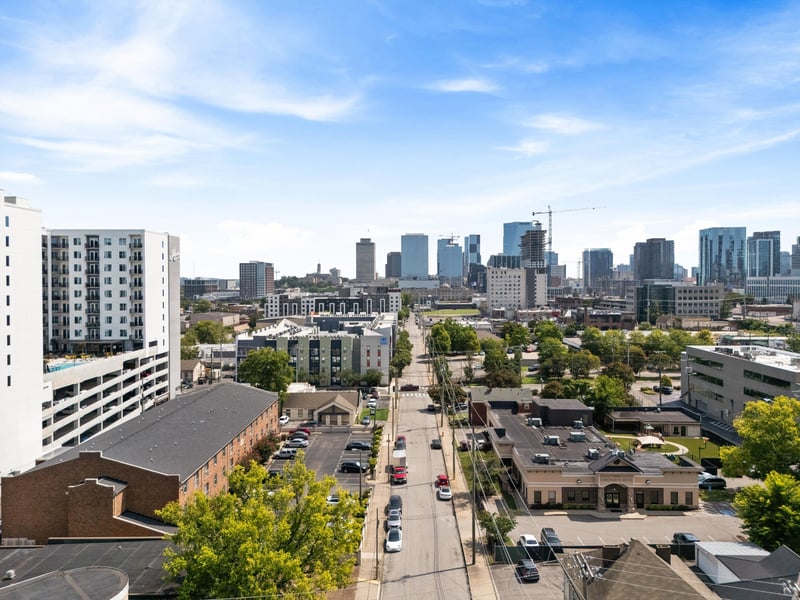 1808 State St #307, Nashville, TN 37203
