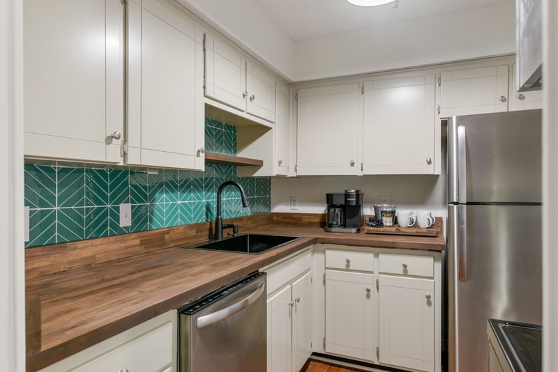 1808 State St #307, Nashville, TN 37203