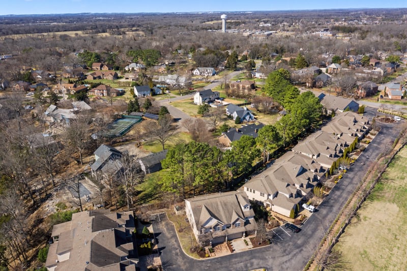 2325 River Terrace Dr, Murfreesboro, TN 37129