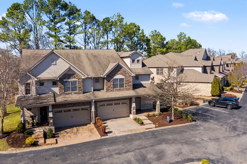 2325 River Terrace Dr, Murfreesboro, TN 37129