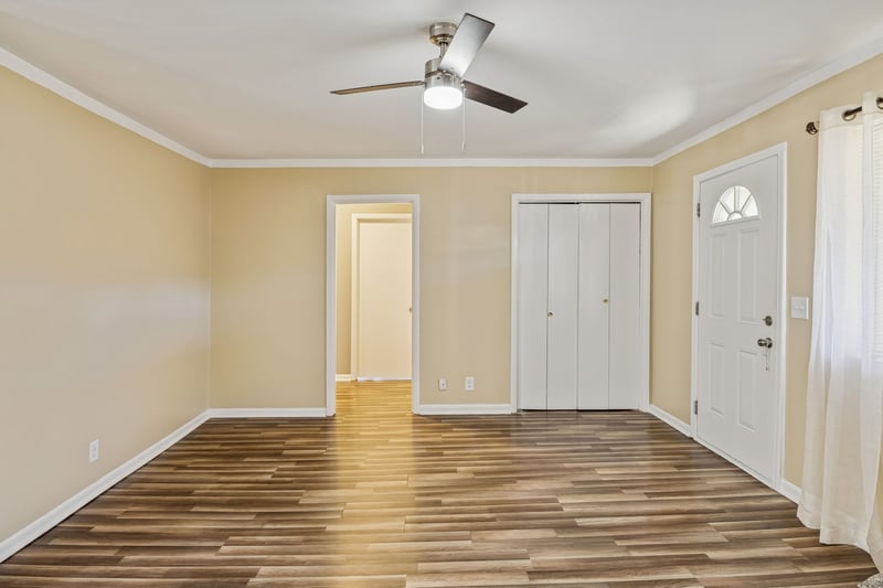 550 Harding Pl #F107, Nashville, TN 37211