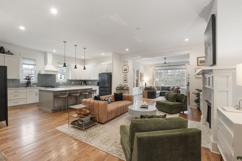 1002B Grandview Dr, Nashville, TN 37204