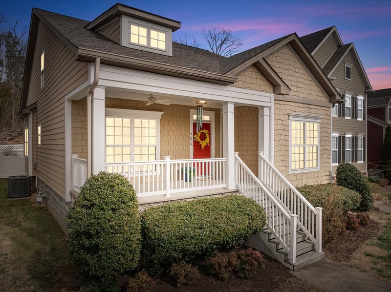 8676 Gauphin Pl, Nashville, TN 37211