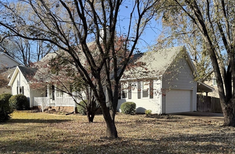 2406 Bennington Dr, Murfreesboro, TN 37129