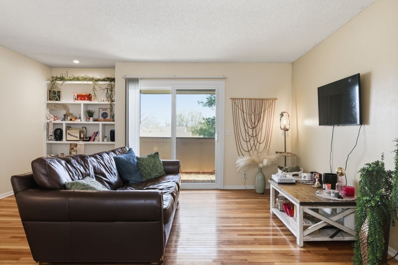 515 Basswood Ave #J94, Nashville, TN 37209