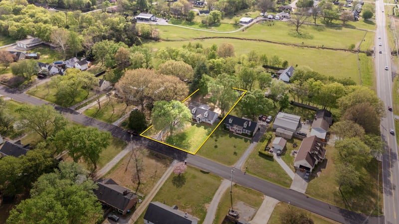 112 Fox Ridge Dr, Murfreesboro, TN 37128