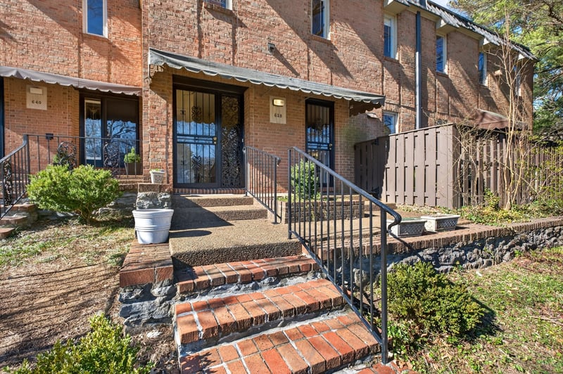 638 Timber Ln, Nashville, TN 37215