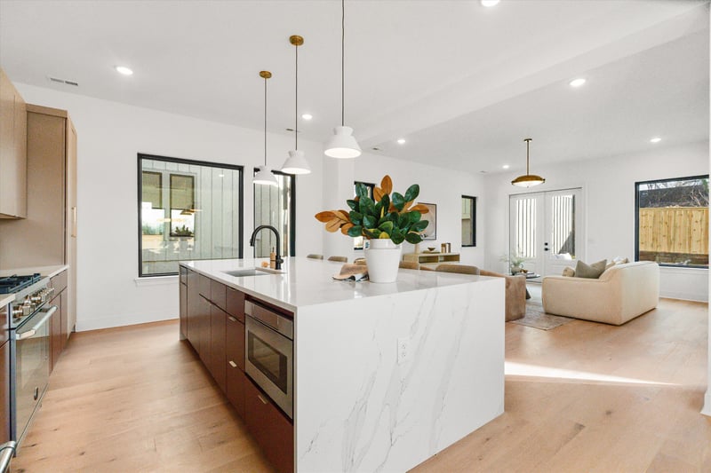 627 Richmond Bnd, Nashville, TN 37206