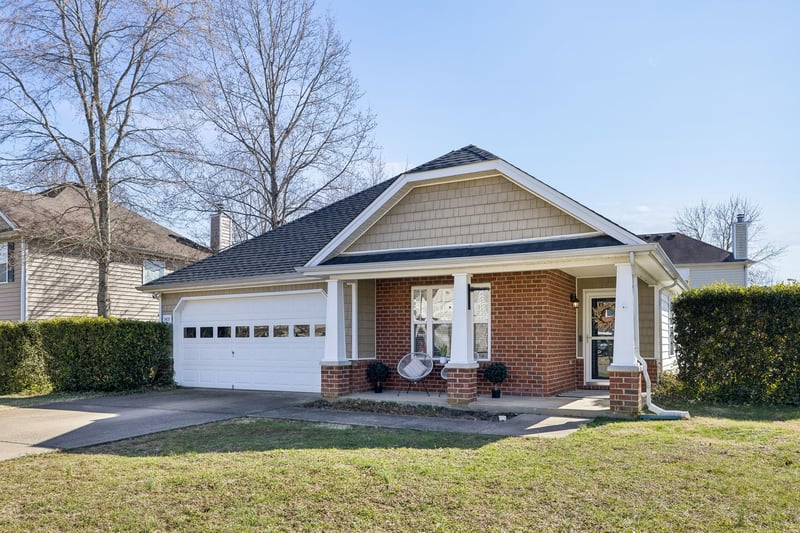 5433 Middlebury Dr, Murfreesboro, TN 37128
