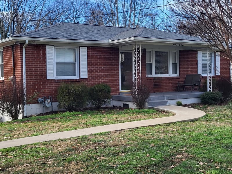 324 Jacksonian Dr, Hermitage, TN 37076