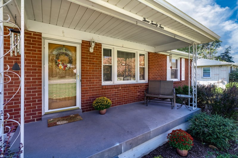 324 Jacksonian Dr, Hermitage, TN 37076