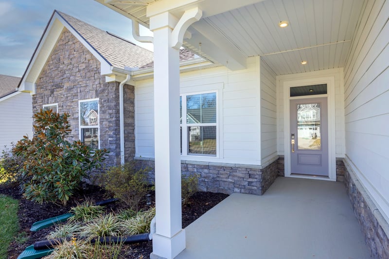 2111 Hideaway Ln, Murfreesboro, TN 37128