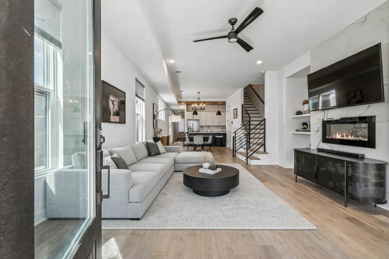 1728B Pecan St, Nashville, TN 37208