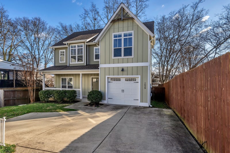 702B Waco Dr, Nashville, TN 37209