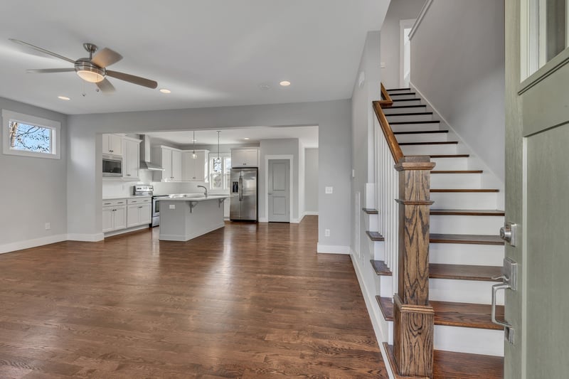 702B Waco Dr, Nashville, TN 37209