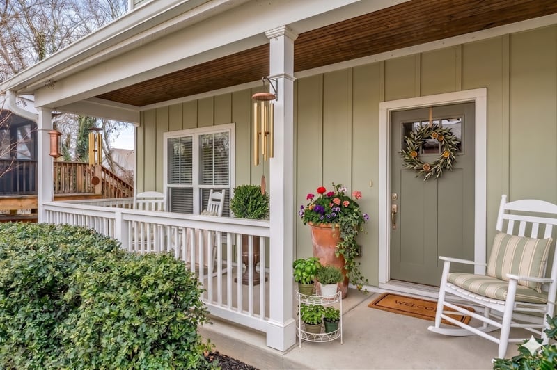 702B Waco Dr, Nashville, TN 37209