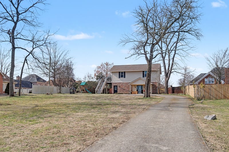 109 Saint Andrews Dr, Hendersonville, TN 37075