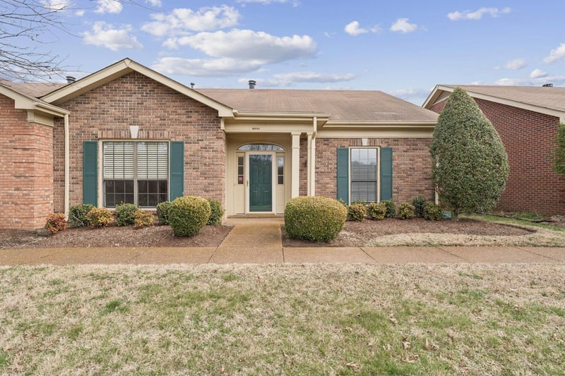 8552 Sawyer Brown Rd, Nashville, TN 37221