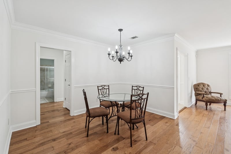 8552 Sawyer Brown Rd, Nashville, TN 37221