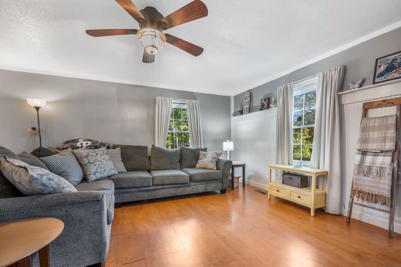 5835 Dog Creek Rd, Primm Springs, TN 38476