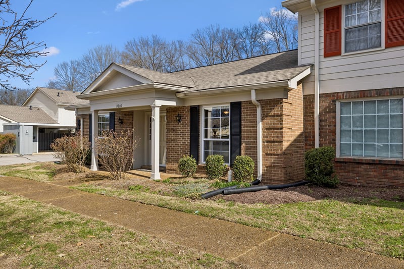 8300 Sawyer Brown Rd #D301, Nashville, TN 37221