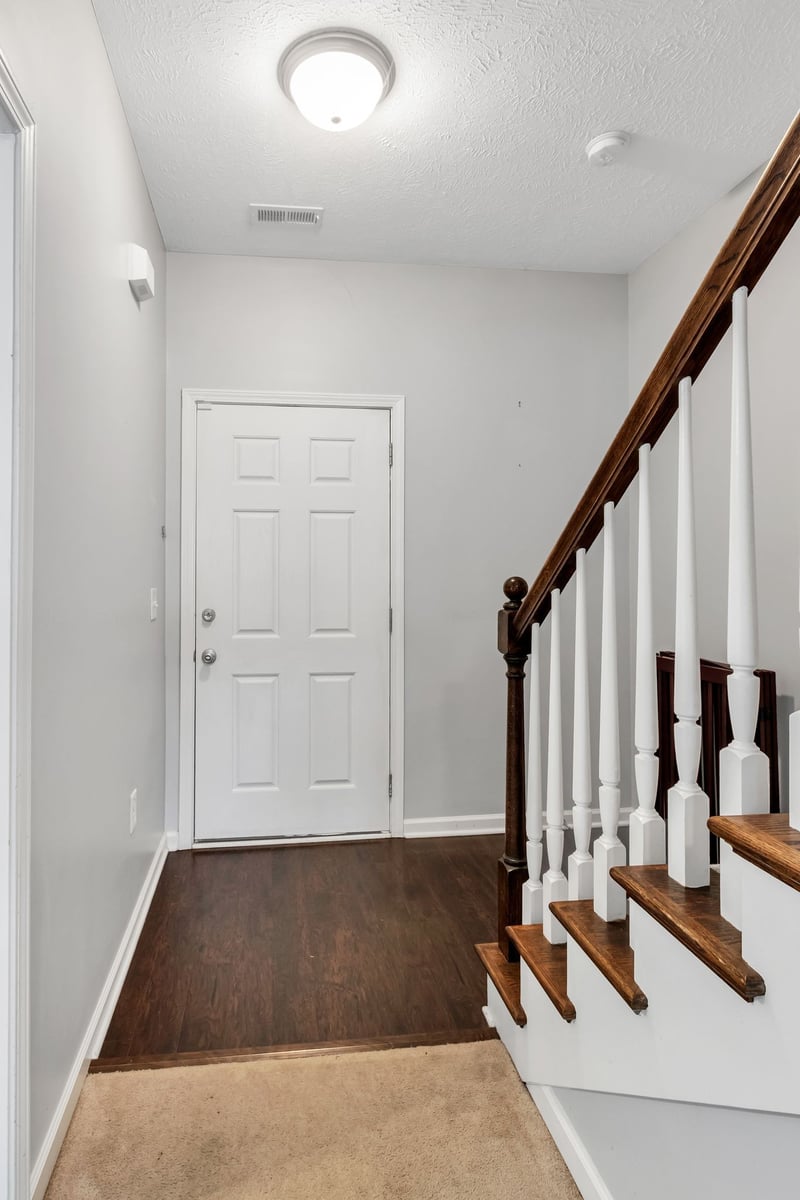 2413 New Holland Cir, Murfreesboro, TN 37128